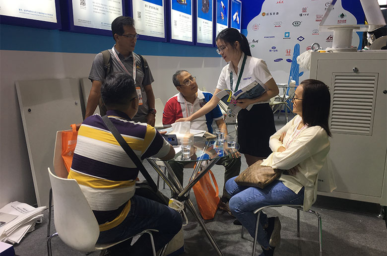 進(jìn)擊上海包裝展，展現(xiàn)雷茨節(jié)能風(fēng)機(jī)之美